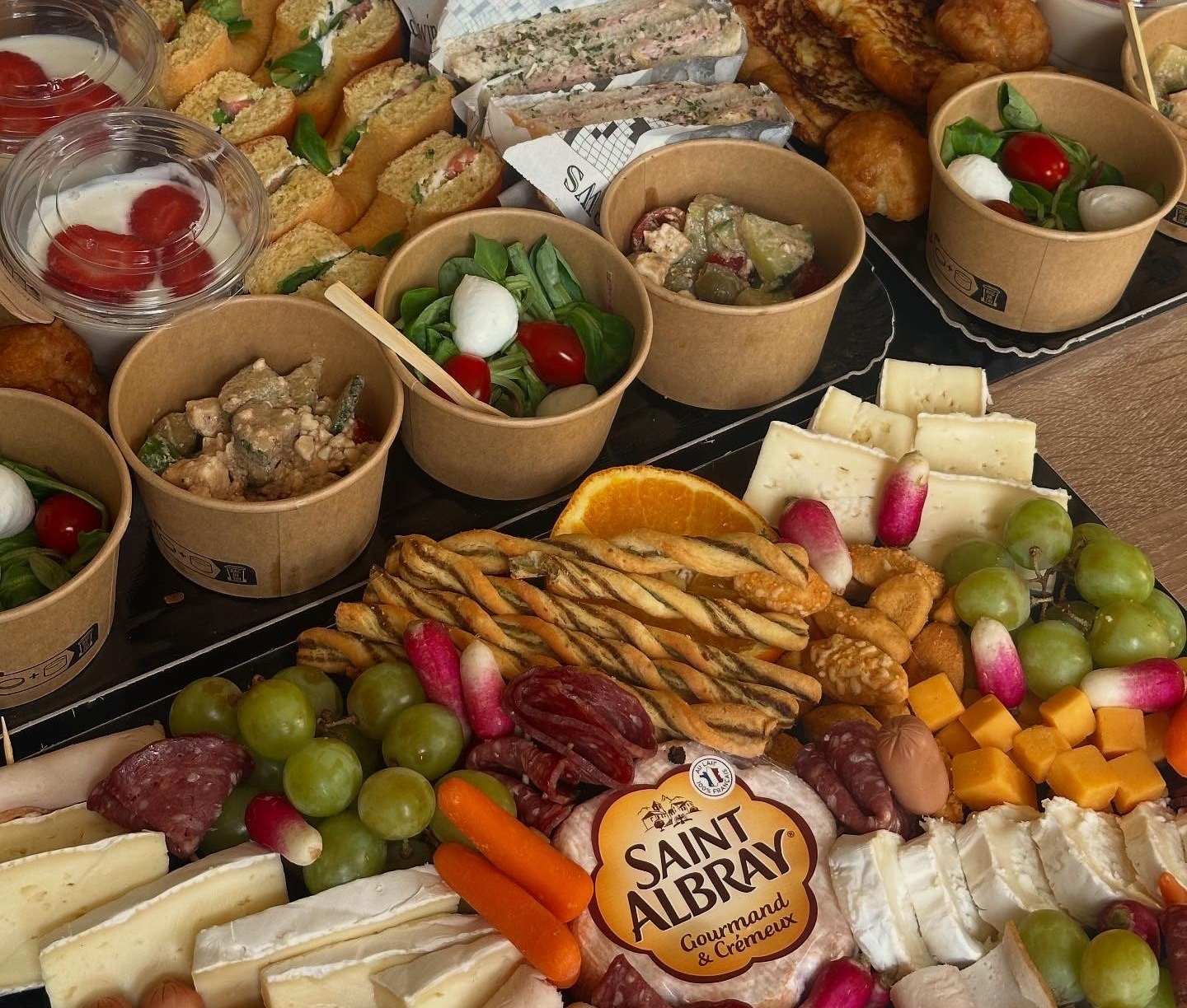le buffet en portions individuelles pour entreprise - ODK Traiteur Meaux.